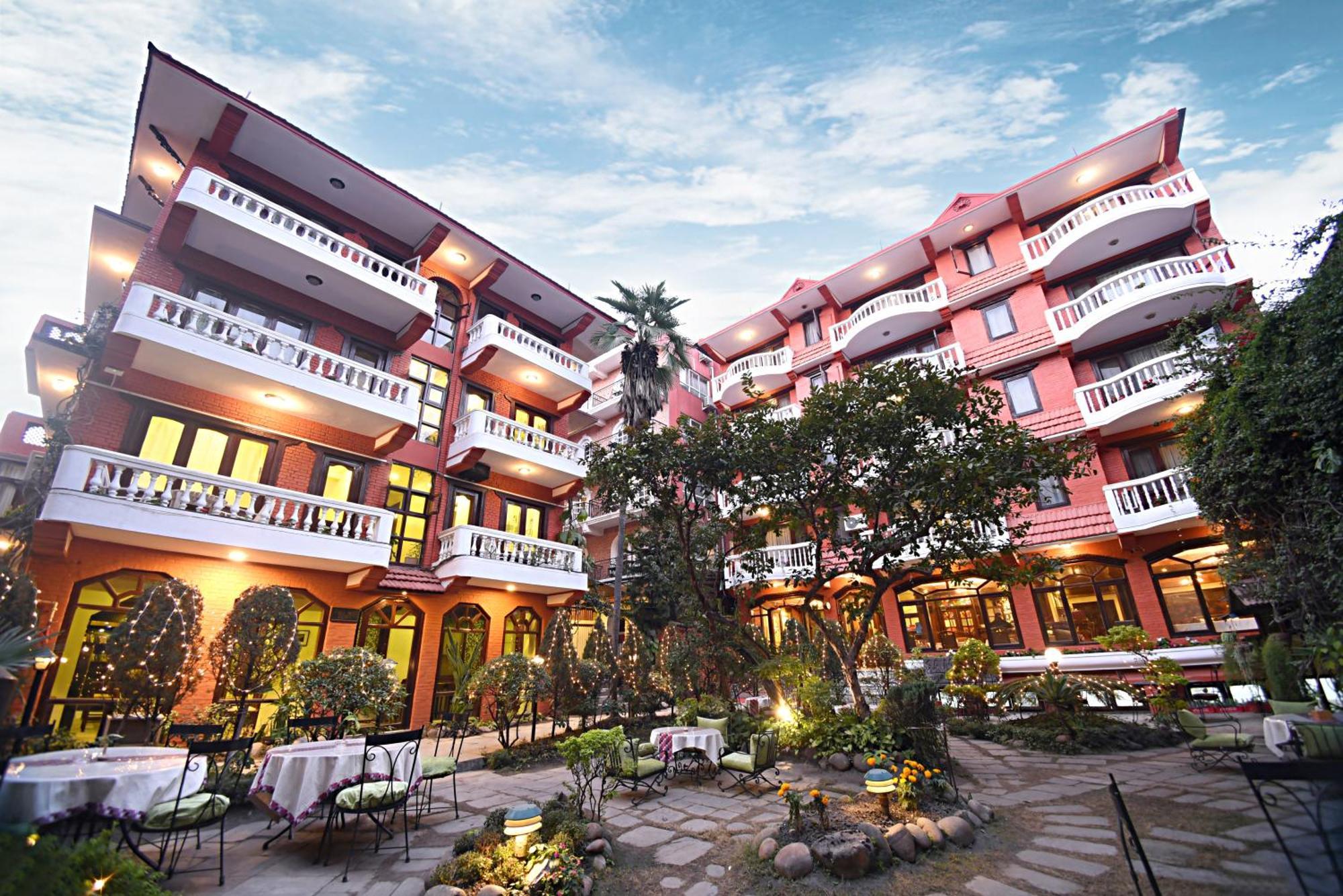 Nirvana Boutique Hotel Katmandú Exterior foto