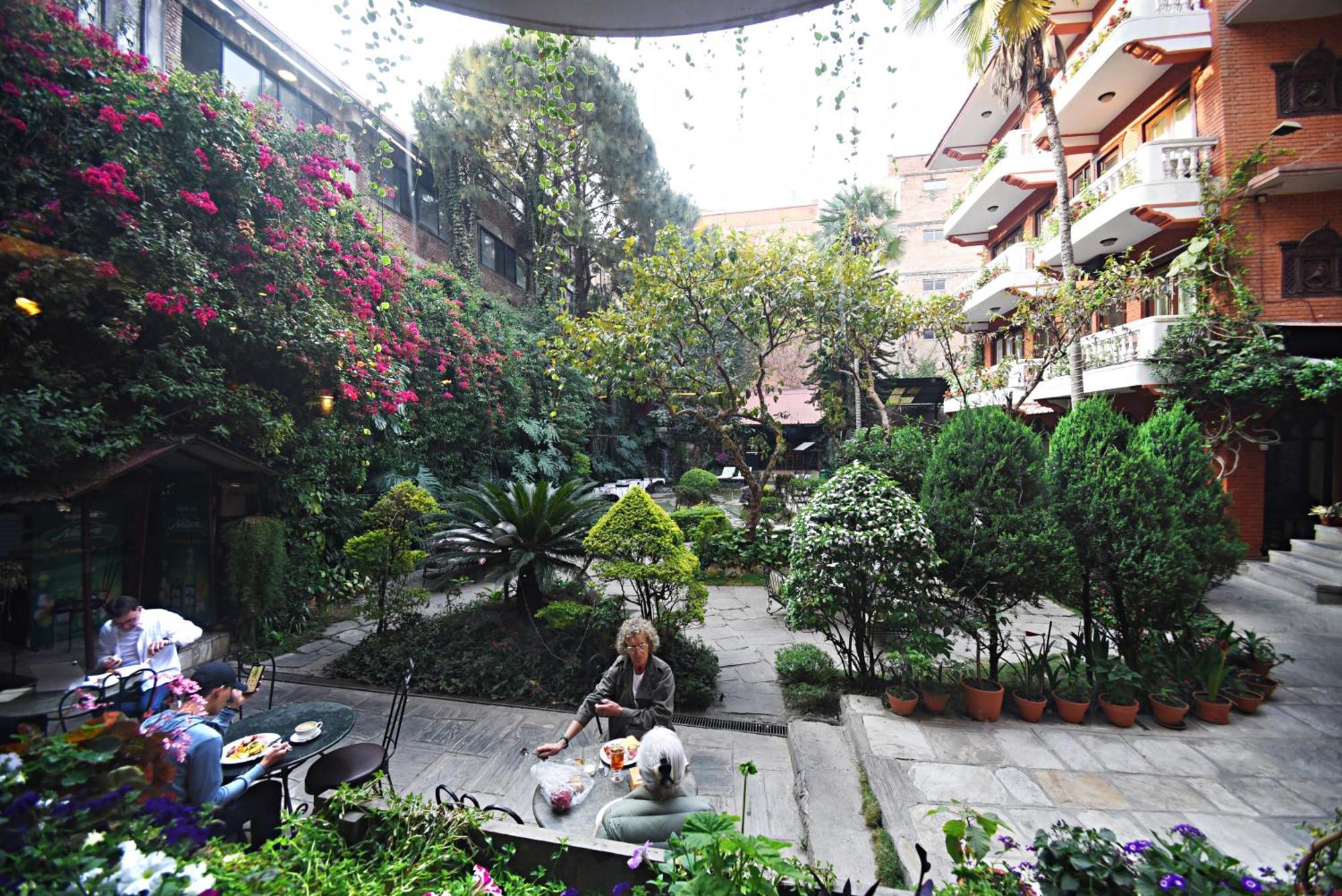 Nirvana Boutique Hotel Katmandú Exterior foto